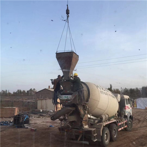 青白江区“精准瞄准”—— 吊车的 “定位导航” 技术